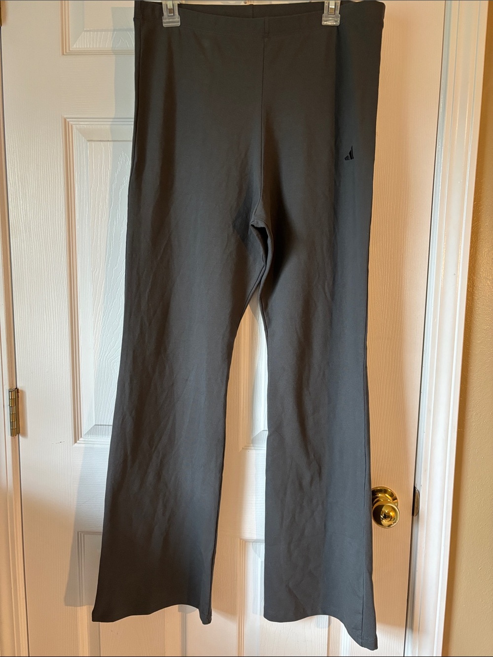 Adidas Grey Flare Leg Pants Women XL New With Tags Athletic Lounge